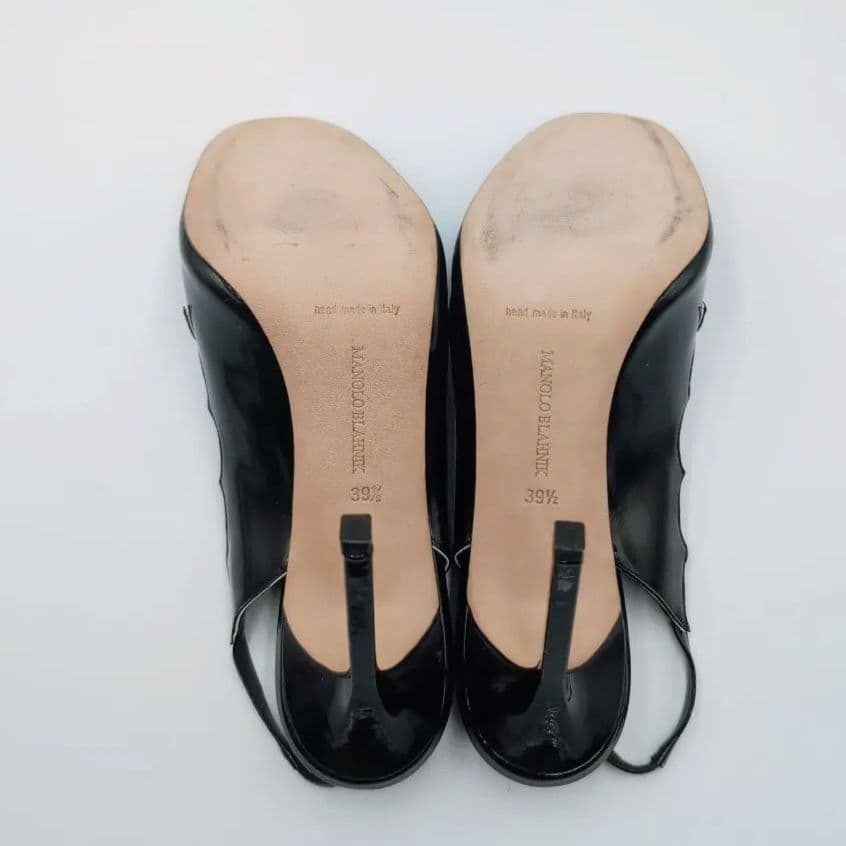 ✨️極美品✨️マノロブラニク スリングバック パテントレザー 黒 39.5