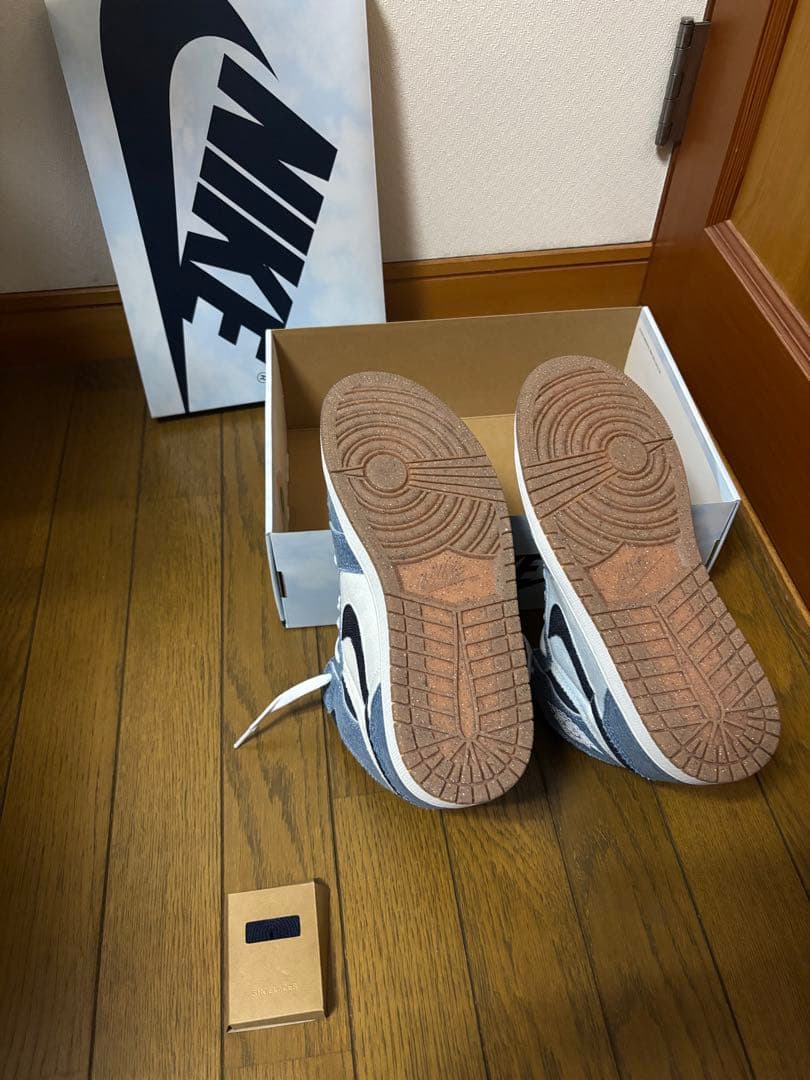 ナイキ エアジョーダン 1 レトロ ハイ OG \"デニム\"