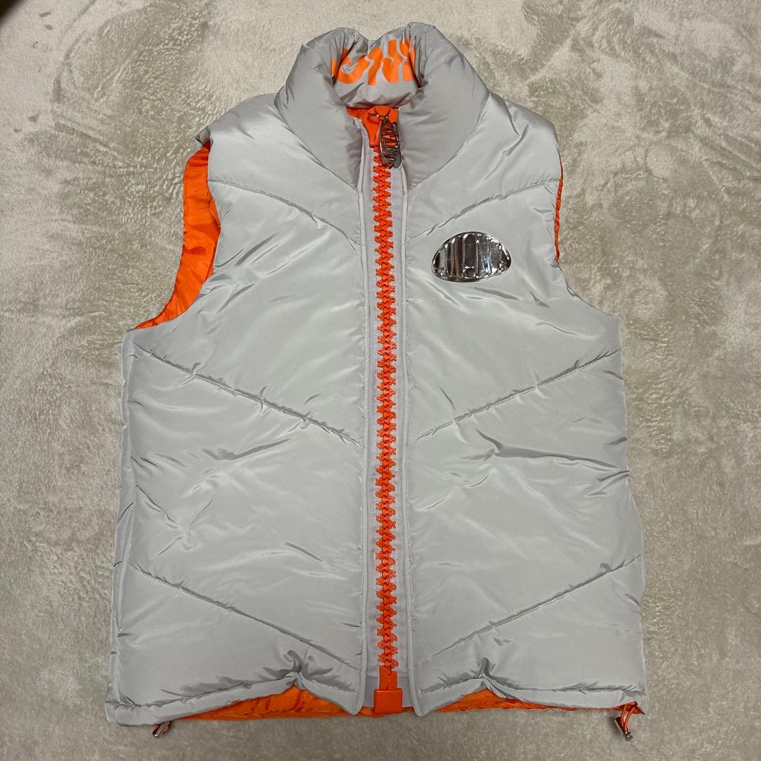 VAUNDY ドームツアー　Logo Down Vest \"SILENCE\"