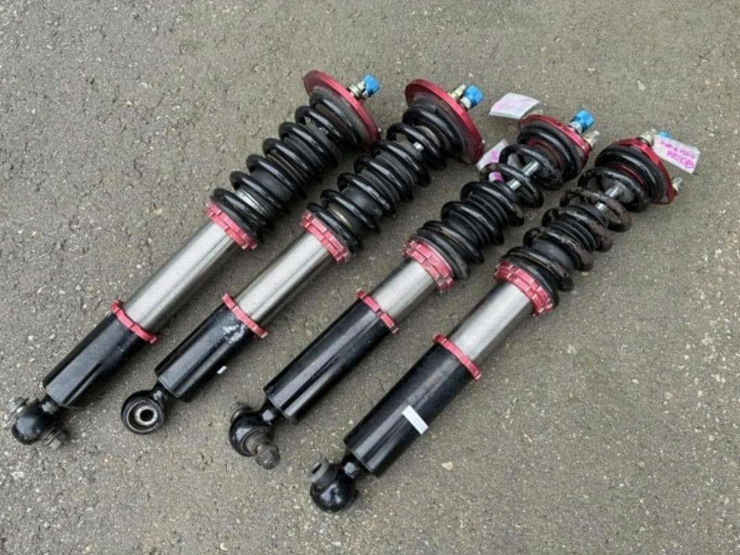 18クラウン メーカー不明フルタップ式車高調 RUSH車高調 クラウン GRS180 GRS182 GRS184 MAQSモデル 選べるレート