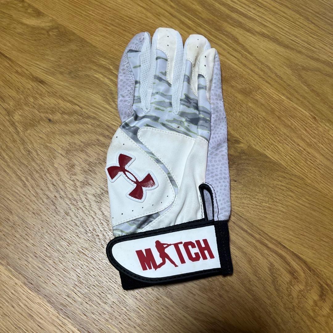 松田宣浩 エルボーガード、フットガード、手袋セット