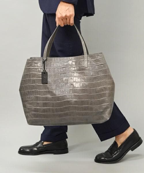 【極美品・定価101,200円】フェリージ 11-91/SA クロコ