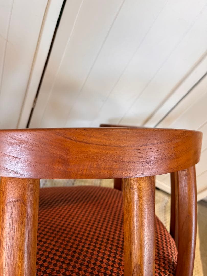 最終価格送料込み！ BC工房 こぶりチャウチャウ椅子 ラウンジチェア