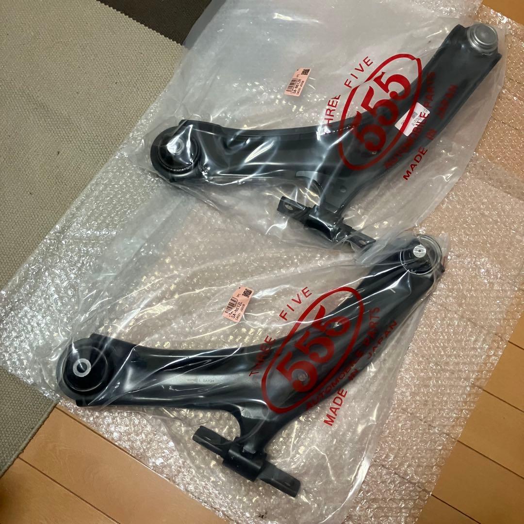 新品・未使用】エクストレイル T31 フロントロアアーム 左右セット