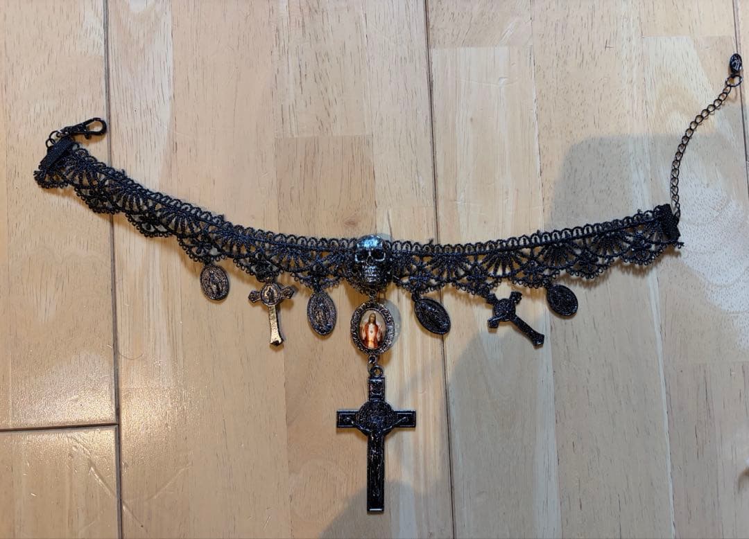 ☆1点物☆ジャンポールゴルチエ☆スカルクロスチャームレース