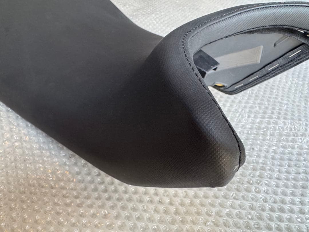 タイガースポーツ660 デュアルローシート A9700886 純正品 - メルカリ