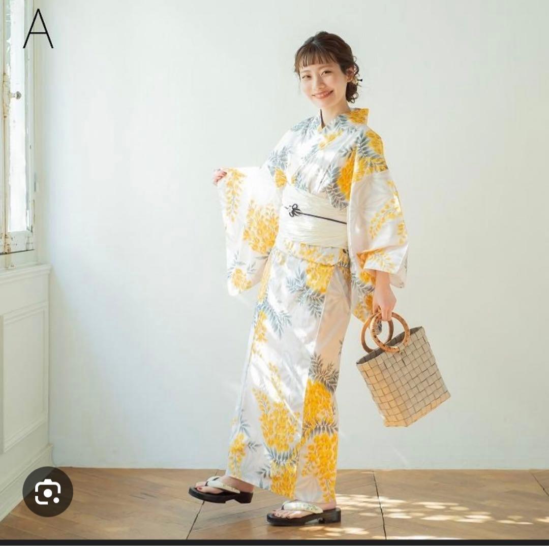 まるちゃんコラボ　utatane マスタード浴衣 maru × utatane 浴衣3点セット (浴衣/帯/下駄）ほぐし麻の葉としだれ藤