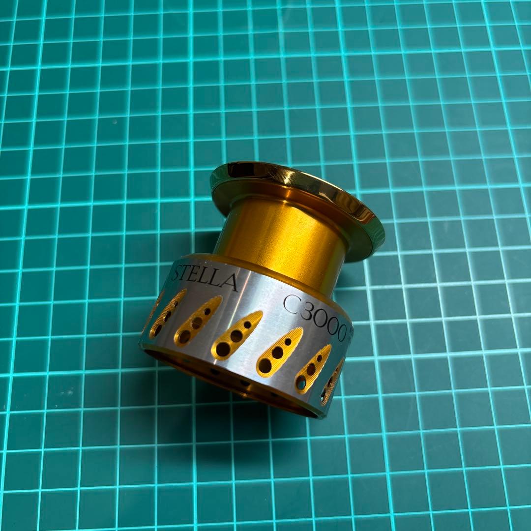 シマノ 07 ステラ C3000 スプール 極美品 シマノ 07ステラ C3000HGスプール/L130M リールパーツ 極上美品 : 釣