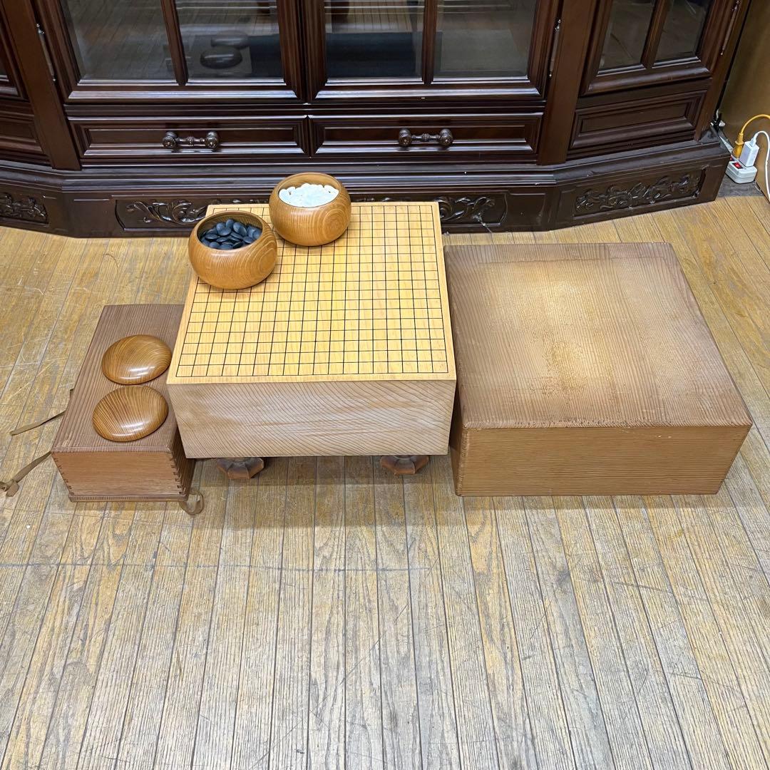 高級　囲碁盤　石、へそ、カバー付き 楽天市場】囲碁セット 新かや2寸ハギ足付碁盤セット(蛤碁石28号・欅