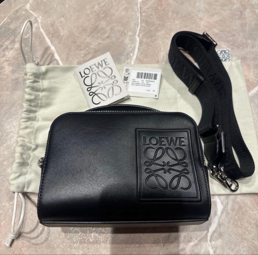 ロエベ　カメラバッグ クロスボディ カメラバッグ ミニ（ソフトグレインカーフ） ブラック