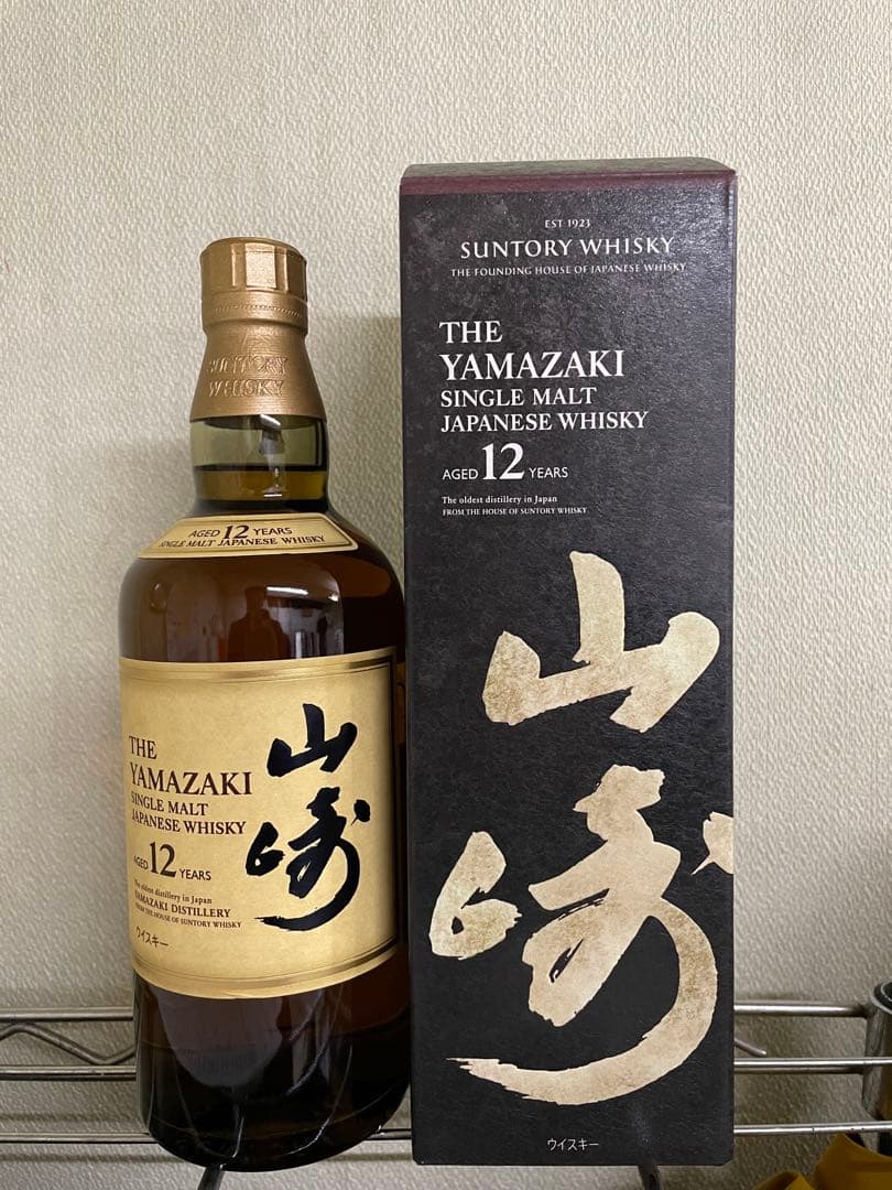 サントリー　山崎 12年 カートン付き サントリー シングルモルトウイスキー 山崎12年 カートン(外箱)付き
