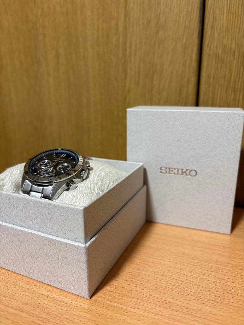 SEIKO クロノグラフ ブラックダイヤル セイコー「プロスペックス」クロノグラフにブラックのダイアルとベゼル