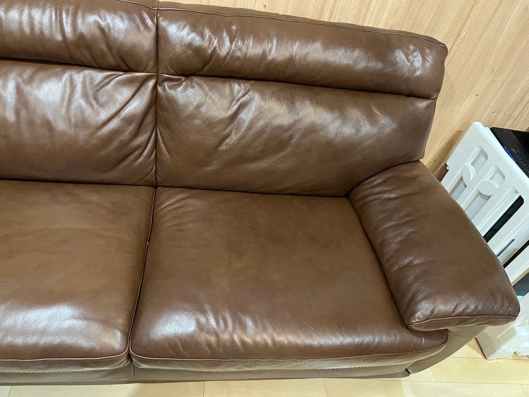 《送料込》美品　ナツッジ社　本革　３人掛けソファ