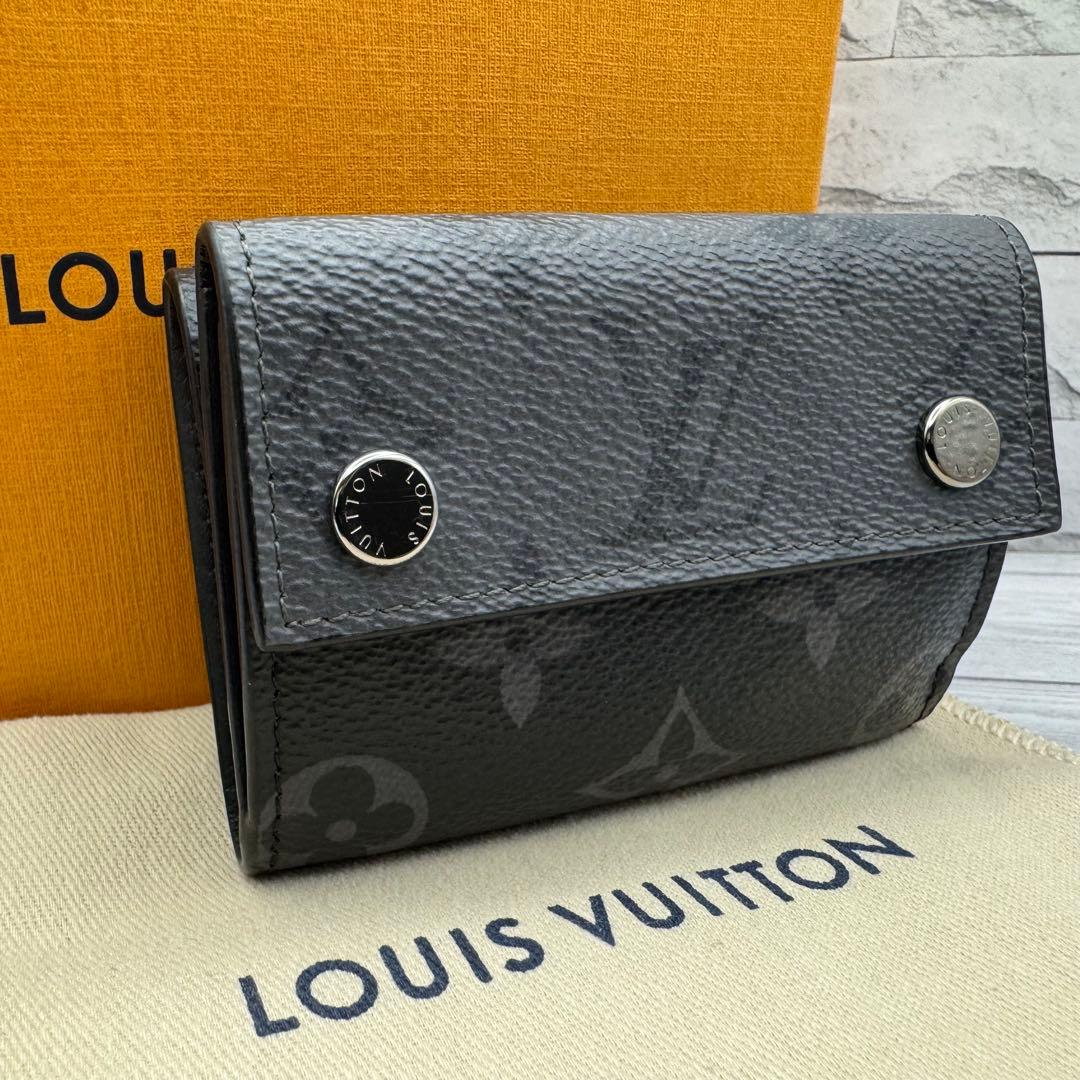 【極級美品】ルイヴィトン エクリプス ディスカバリーコンパクト 三つ折り 黒 LOUIS VUITTON（ルイ・ヴィトン） 【新品同様】ルイヴィトン