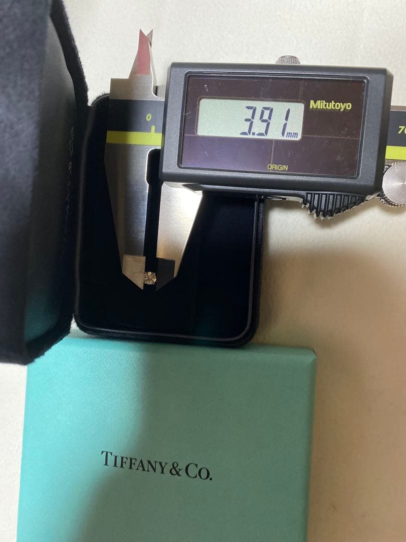 Tiffany & Co. ダイヤスタッドピアス　0.21ct VVS1 片方