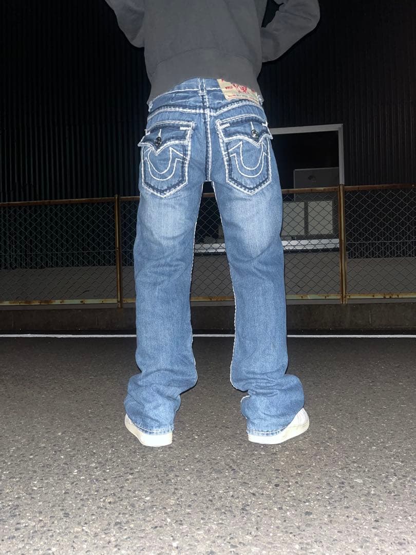 True Religion Billy Super T - メルカリ