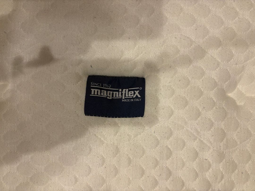 magniflex クイーンサイズ　フレーム付き 元値段70万円　〆切2月20日 楽天市場】【正規販売店】 最高級モデル マニフレックス フラッグFX