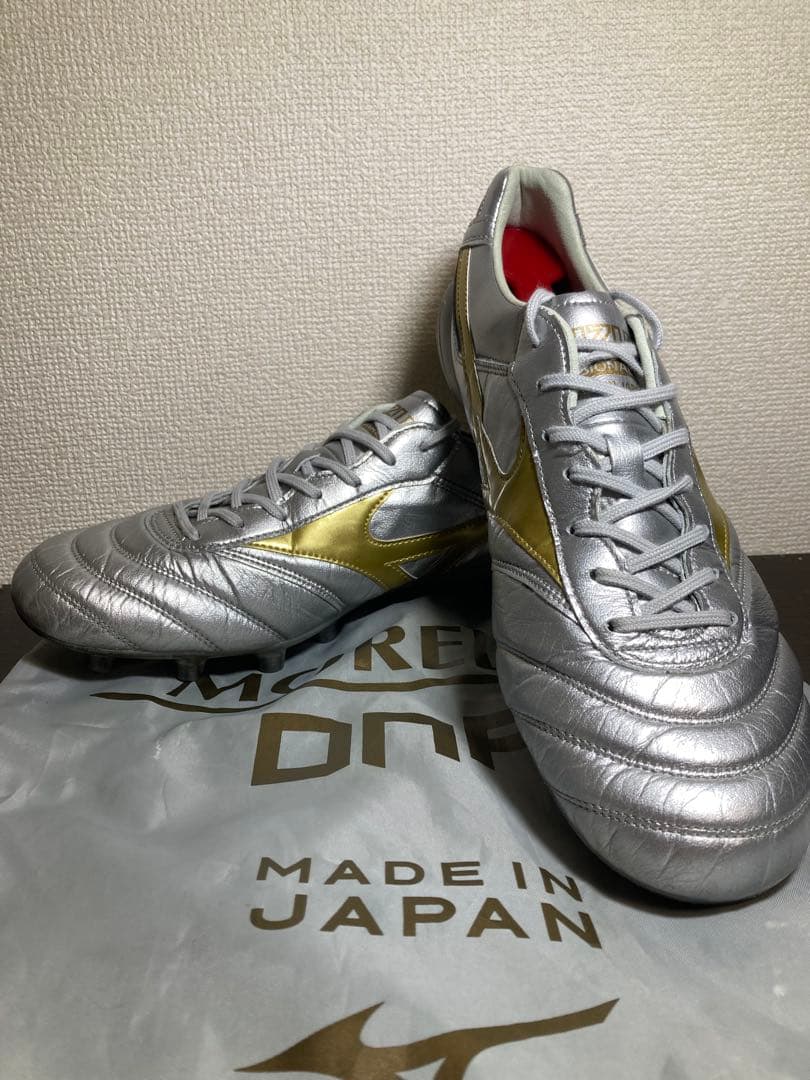 【限定モデル】モレリアDNA 28.5 今日中だけ大幅値下げ！！ モレリアのDNAを受け継ぐ限定モデル サッカーシューズ「MORELIA DNA