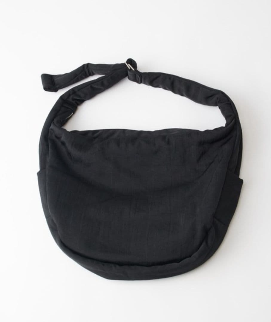 【ITTI】ANNIE PUFFER BIG MOON BAG ITTI - 【残りわずか】Annie Puffer Big Moon Bag(CERATO BRIGHT