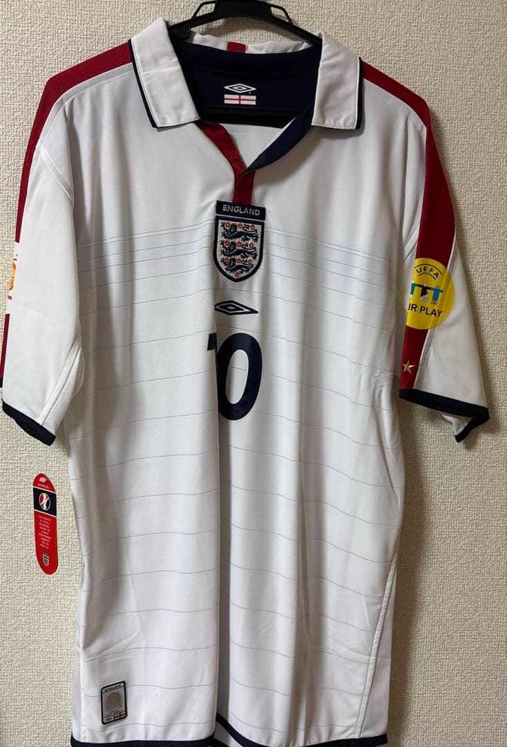 ユニフォーム オーウェン イングランド タグ付き マイケル・オーウェン】イングランド ユニホーム ノーブランド
