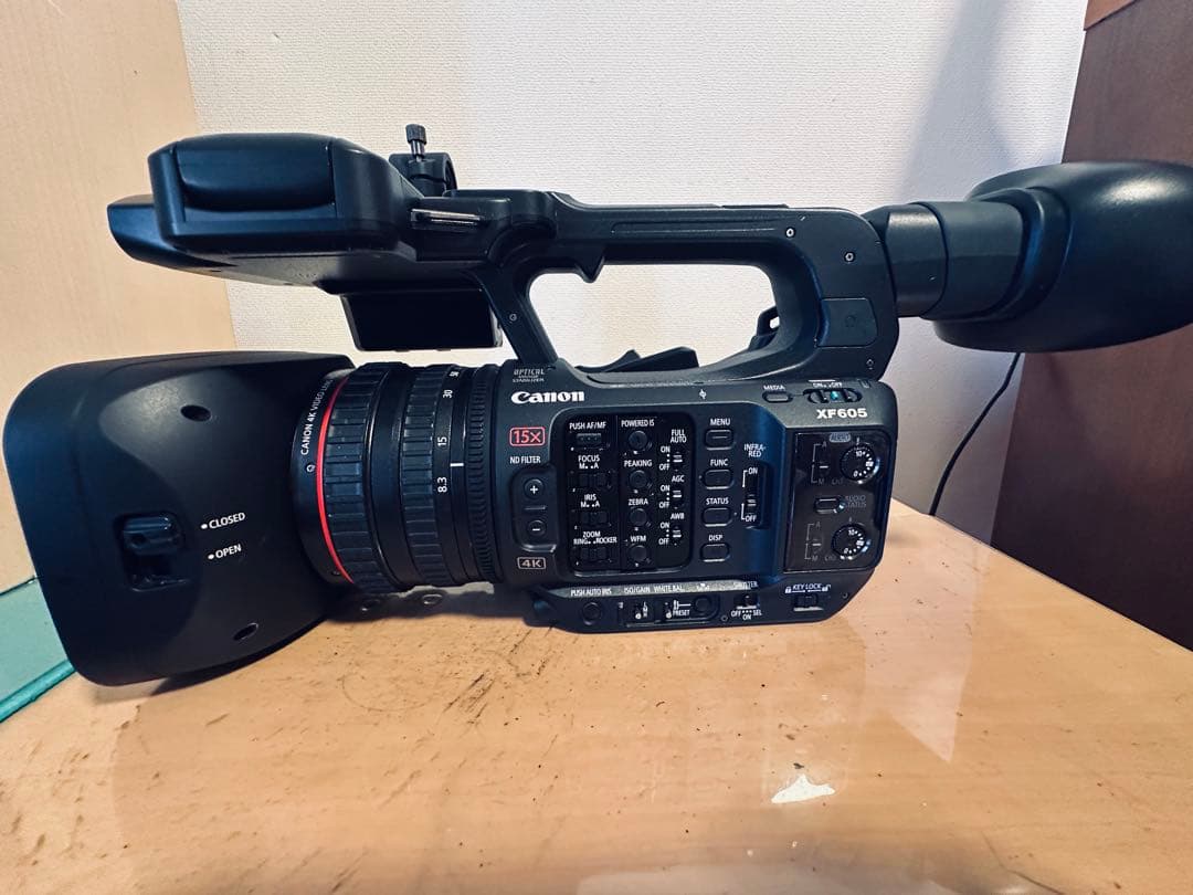 大幅値下げ】Canon XF605 4Kビデオカメラ BP A60付 - メルカリ