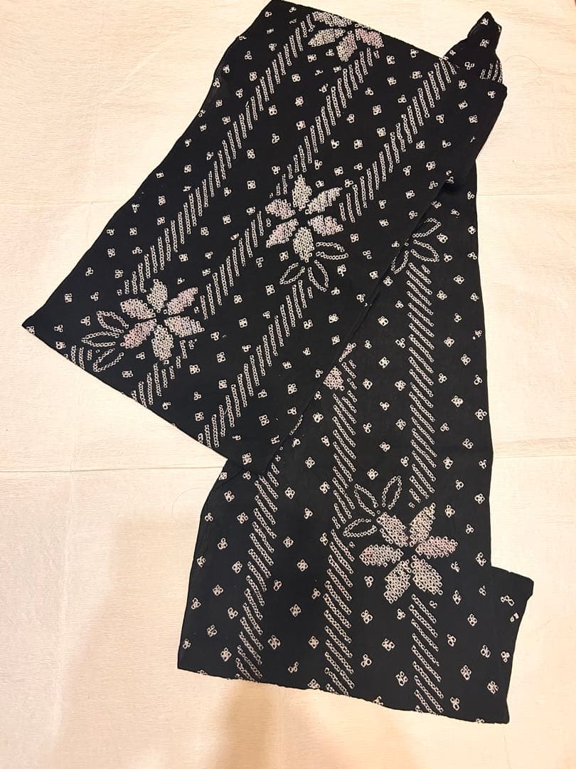 す*ん様 黒 有松鳴海絞り 浴衣 反物 絞の里】有松鳴海絞り浴衣 黒 - きもの館【久五郎】