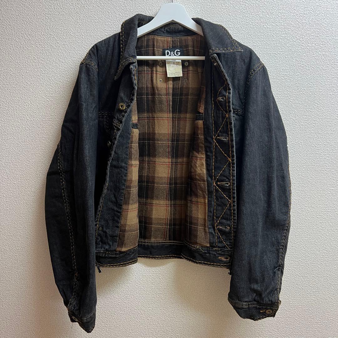 短丈肉厚 DOLCE&GABBANAドルチェアンドガッバーナ デニムジャケットの