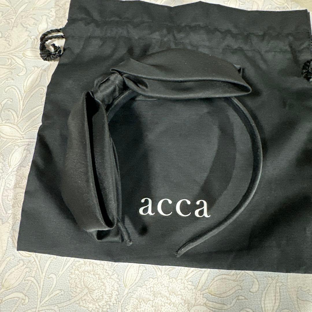 acca ブラックリボンカチューシャ 専用袋付き
