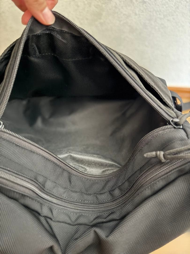 別注BRIEFING メッセンジャーバッグ ブラック 木梨サイクル