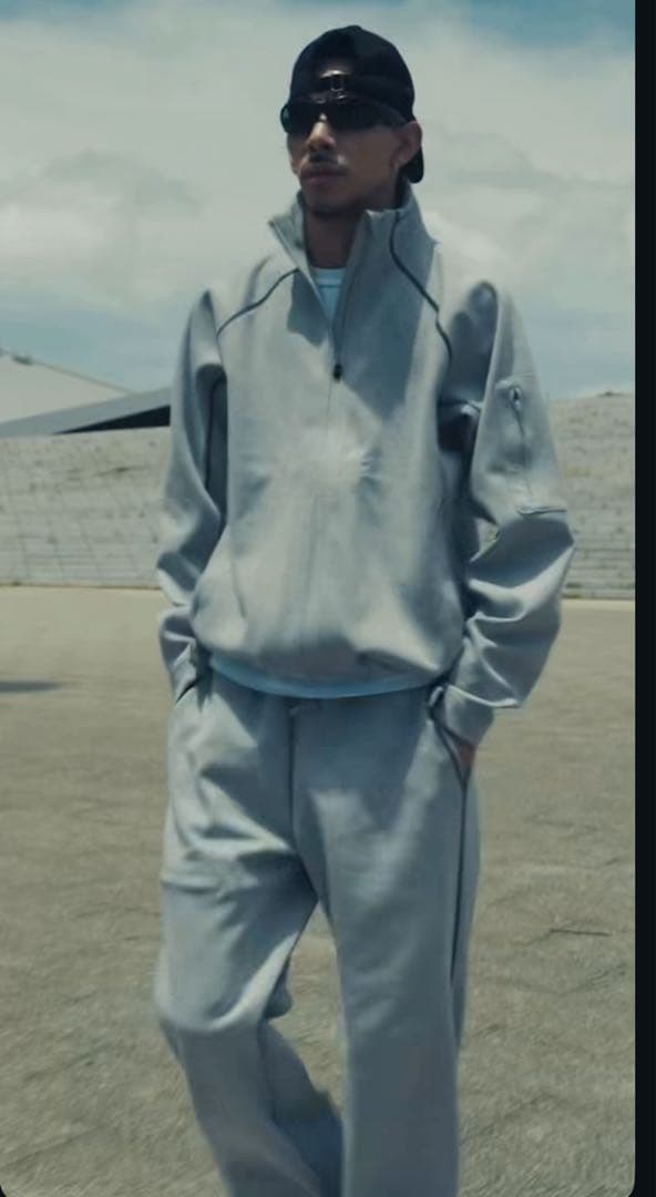 早い者勝ちio着用OAKLEYstraight jacketストレートジャケット - メルカリ