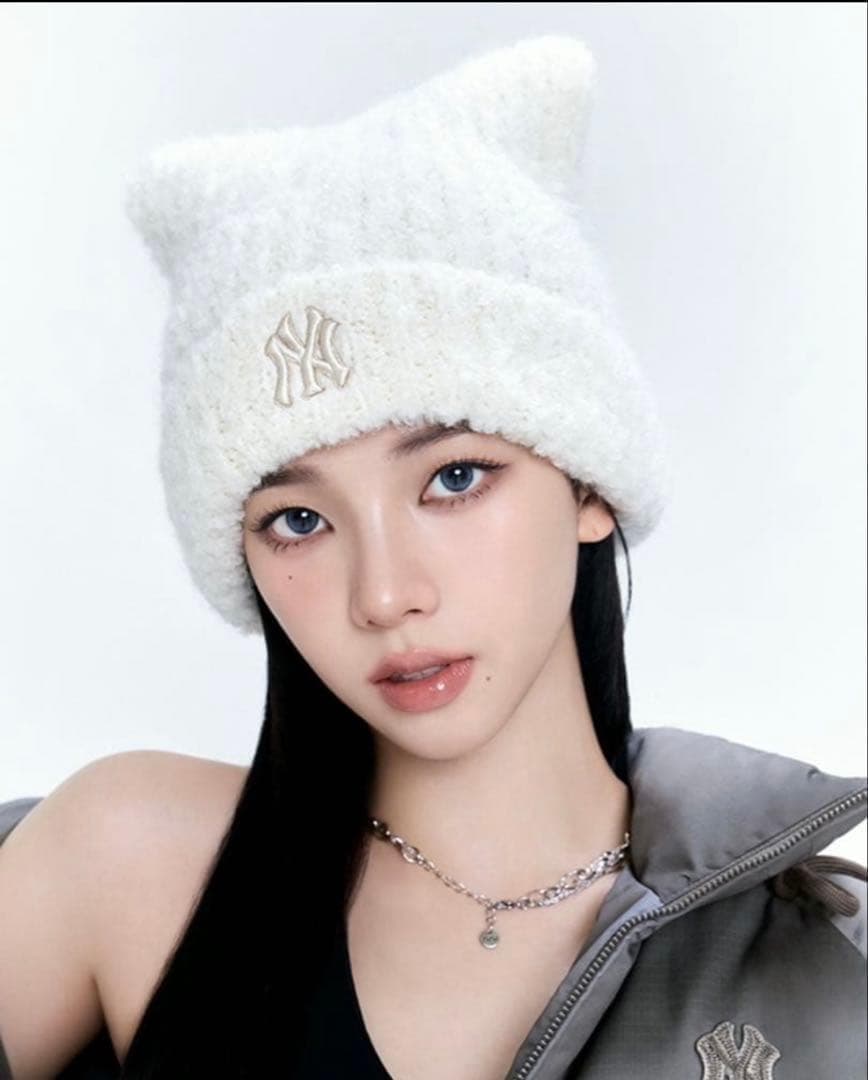 MLB ビーニー 猫耳 ホワイト ニット帽 韓国 karina MLB korea カリナ着用 猫耳ニット帽 ビーニー クリームホワイト 男女