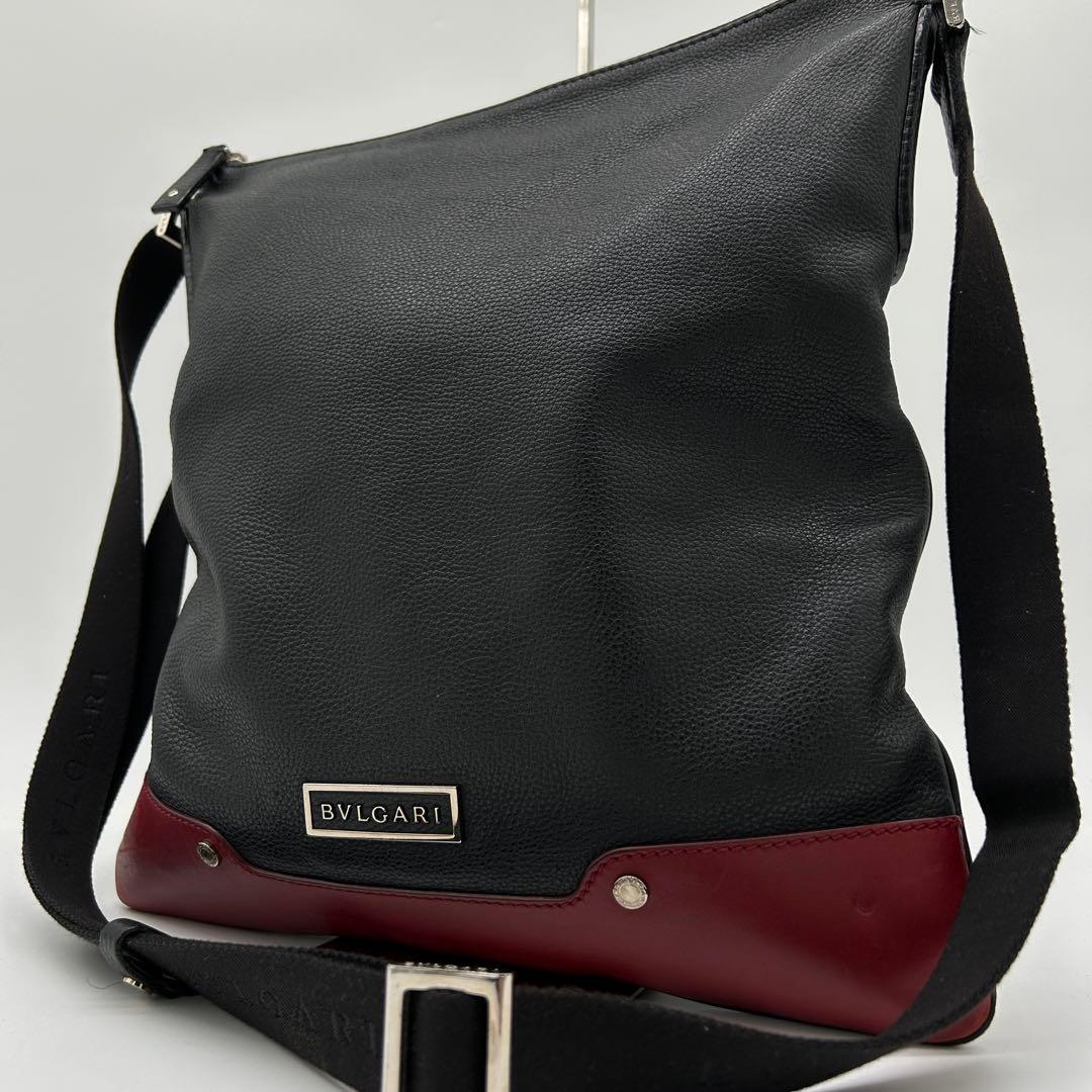 【美品】ブルガリ アーバン ショルダーバッグ レザー 黒 バイカラー 斜め掛け BVLGARI（ブルガリ） ショルダーバッグ 32314 アーバン レザー