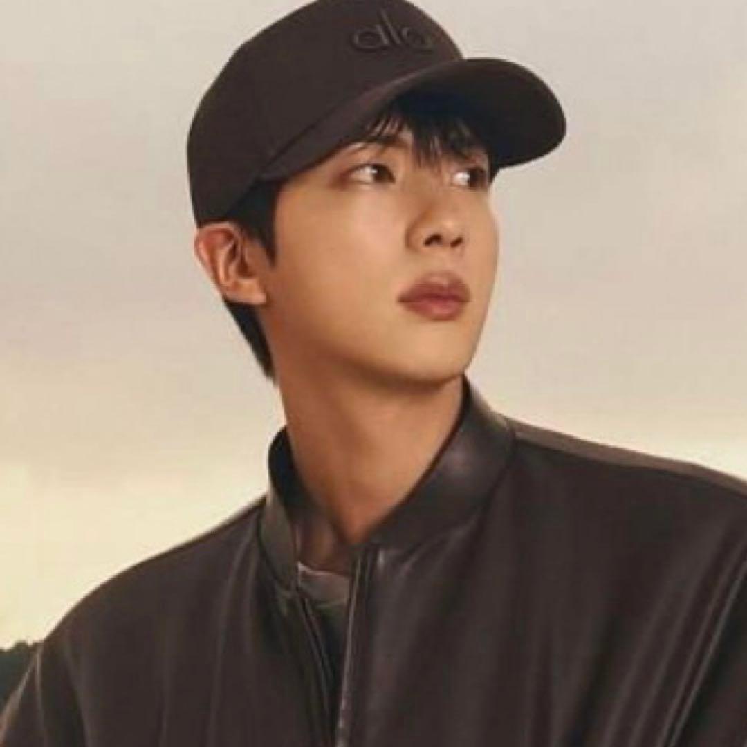 正規品 新品 alo キャップ 即購入ok BLACKPINKジス BTSジン - メルカリ