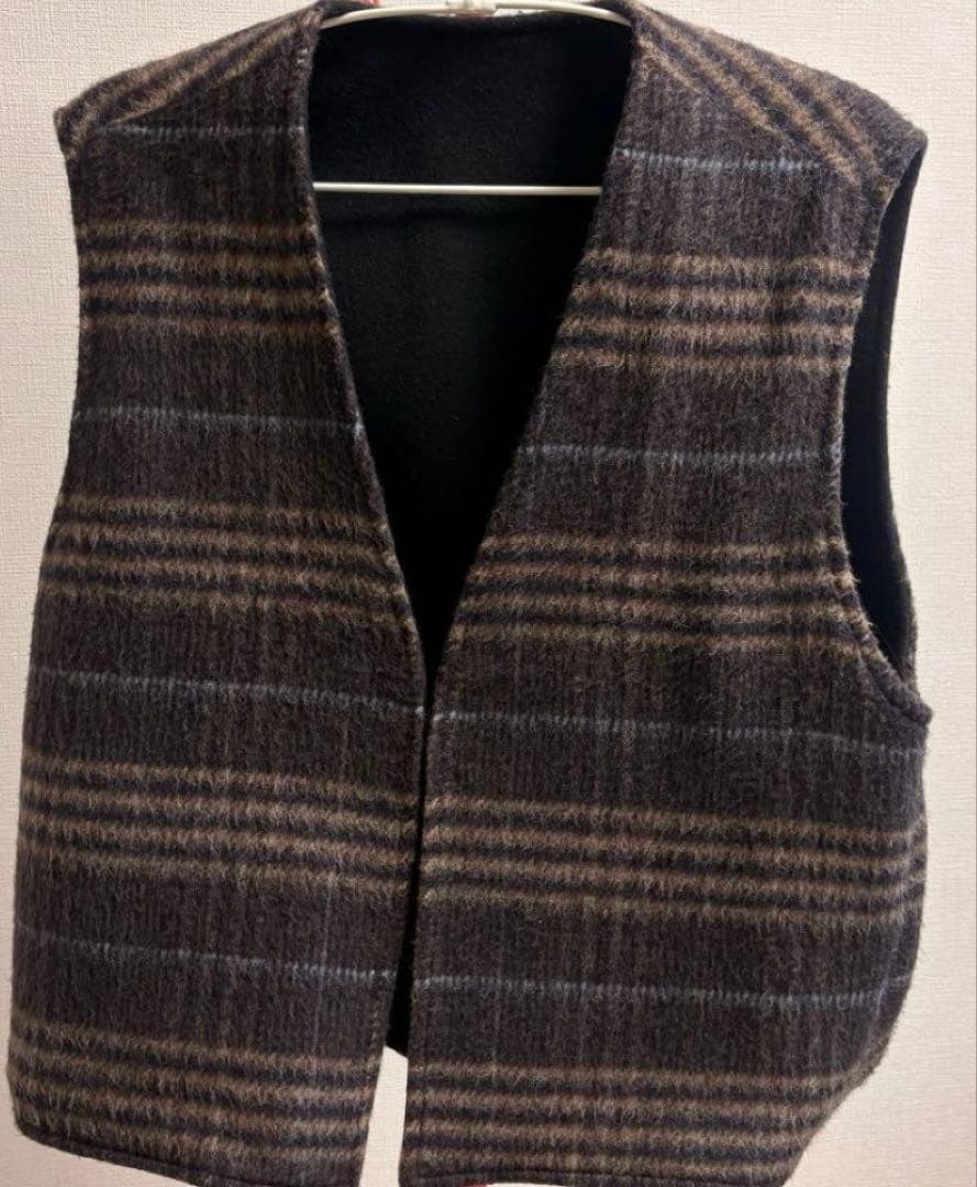 【希少 完売品】AMBERGLEAM アンバーグリーム リバーシブルウールベスト 完売品】AMBERGLEAM リバーシブルウールベスト - メルカリ