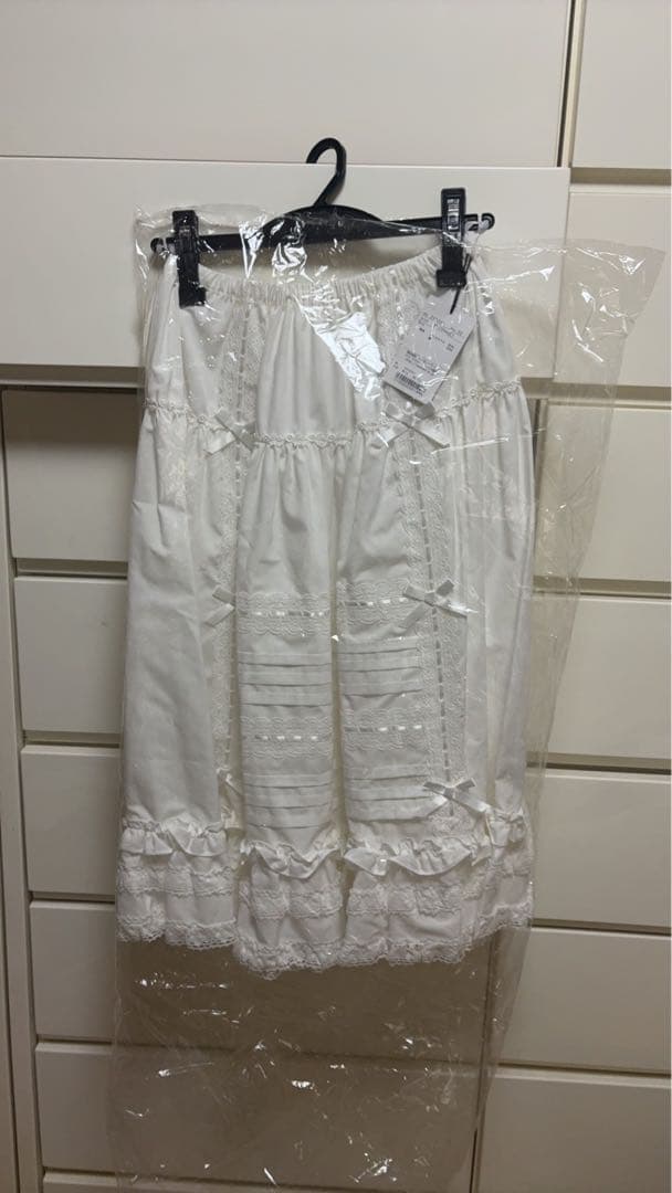 イノセントワールド シュクレレースペチスカート M オフホワイト 72cm