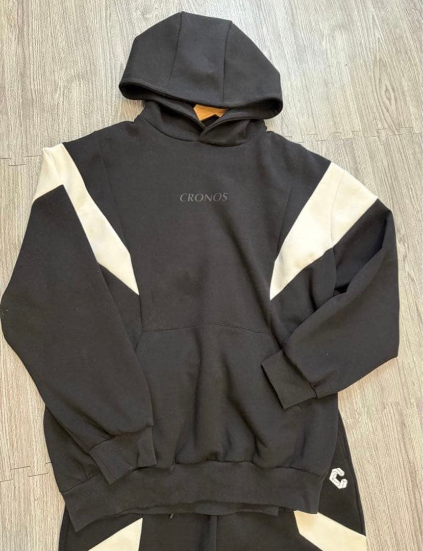 美品☆完売品【CRONOS クロノス】 パーカーフーディ (上パーカーのみ