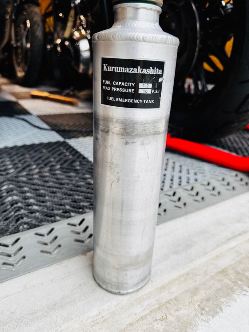 車坂下リザーブタンク 1.2L（ホルダー付き）携行缶