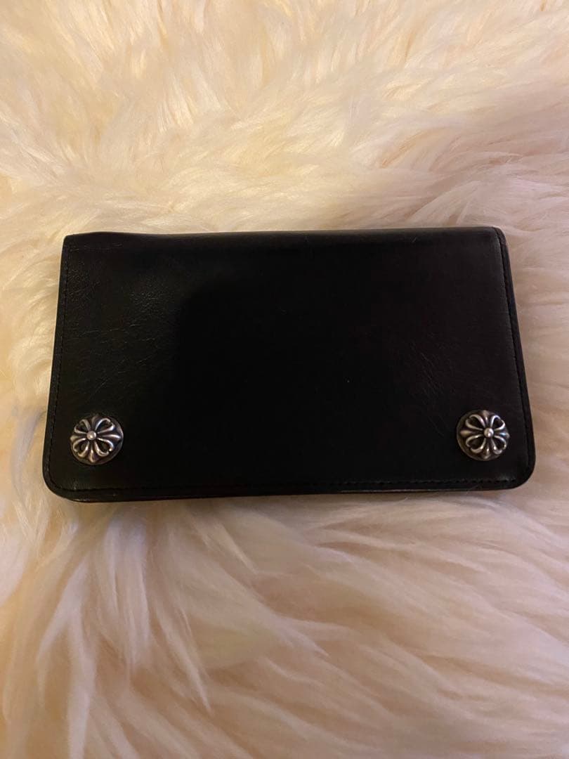 アージェントグリーム　黒い二つ折り財布 スナップボタン付き 牛革 シュリンクレザー ゴールドファスナー ボタン閉じ 二つ折り財布