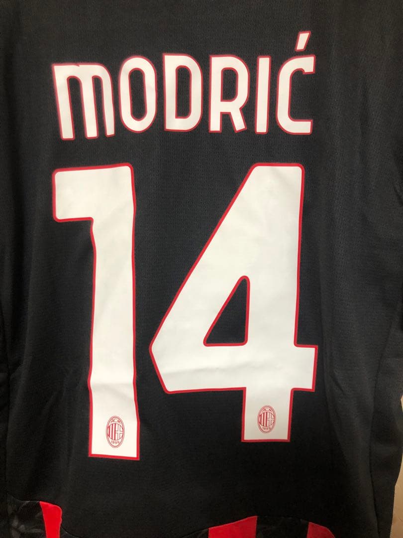 ア*ラ様 ACミラン25/26 ルカ・モドリッチ フルスポンサー仕様 XL