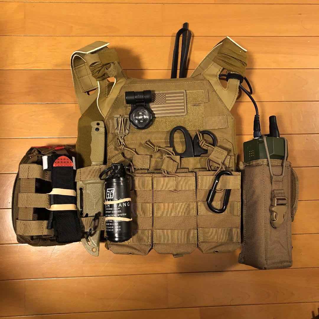 プレートキャリア (諸々つき) ヘルメット PMC サバゲー装備 - メルカリ