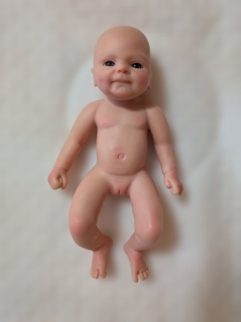 フルシリコン リボーンドール　優しい目の女の子