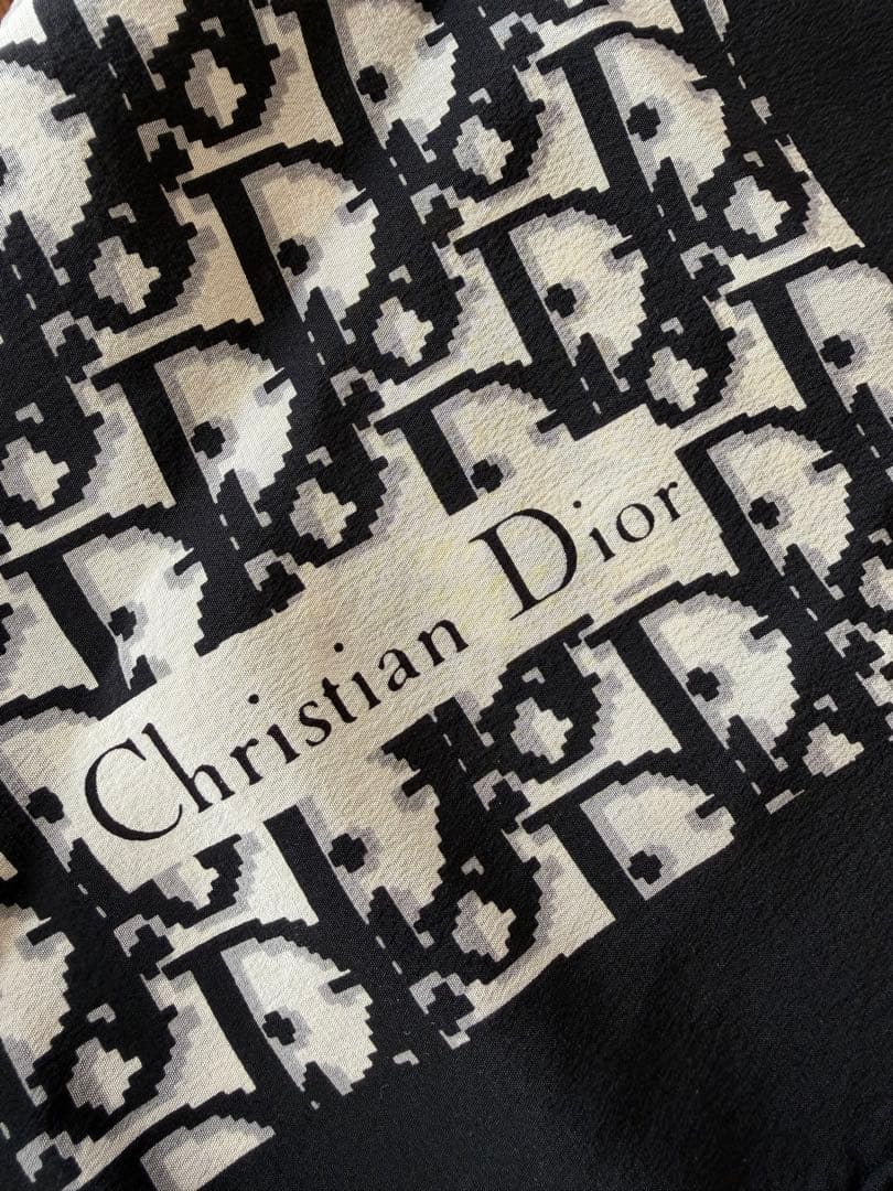ココアChristian Dior モノグラムスカーフ Christian Dior モノグラムスカーフ - メルカリ