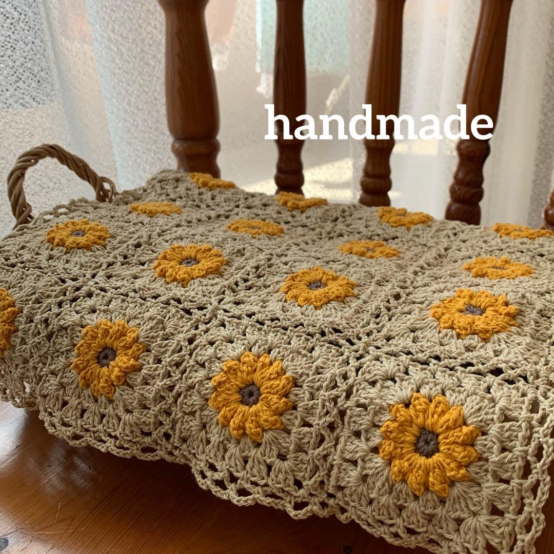 ハンドメイド 手編みマルチカバー モチーフ編み かぎ針編み - メルカリ