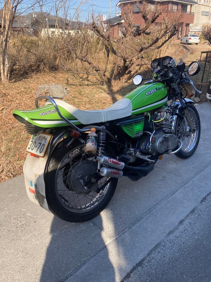 旧車‼️カワサキ KH250/400 250SS/350SS マッハ‼️シート‼️白 - メルカリ