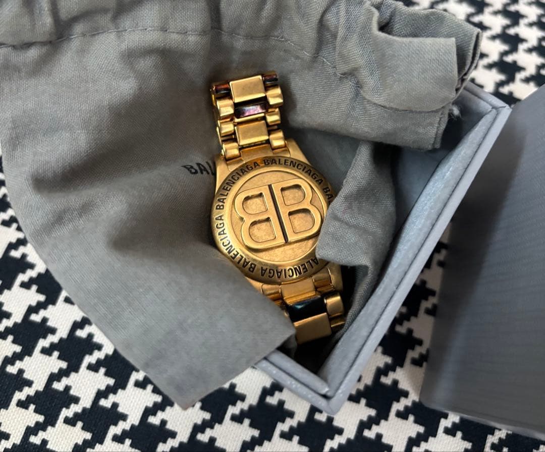 BALENCIAGA BB TIME BRACELET GOLD - メルカリ