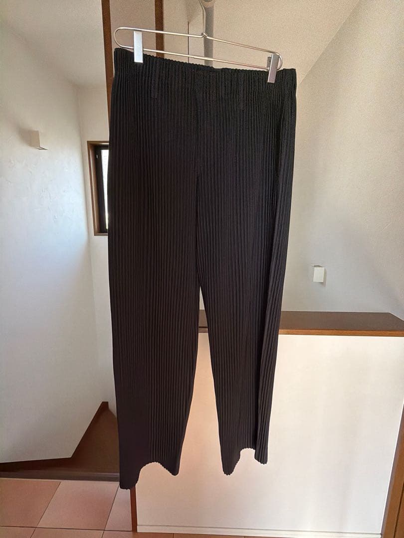 d5　オムプリッセイッセイミヤケ ストレートパンツ グレー HOMME PLISSE ISSEY MIYAKE オムプリッセ イッセイミヤケ プリーツ