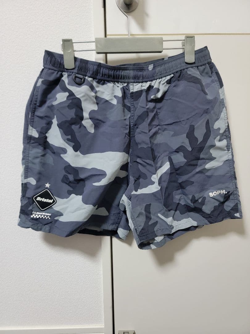 Bristol 迷彩ショートパンツ Sサイズ 迷彩 F.C.Real Bristol(エフシーレアルブリストル) - ブランド通販のBUYMA