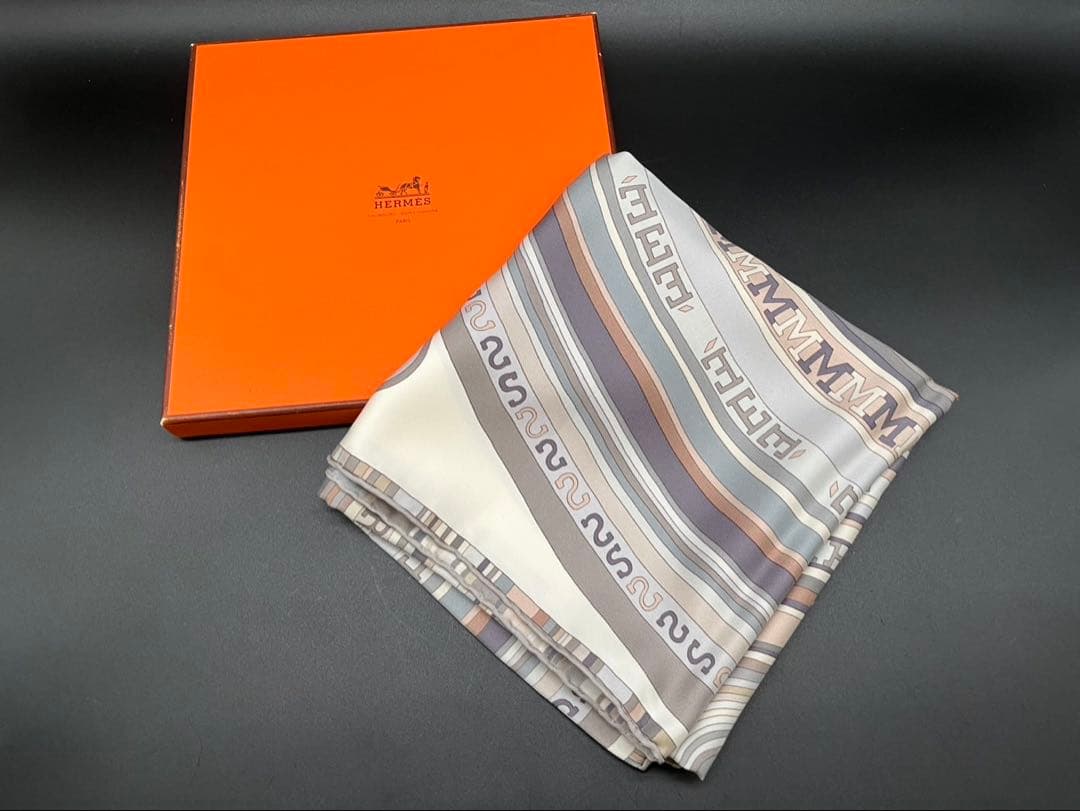 ◇HERMES エルメス スカーフ 楽天市場】HERMES エルメス スカーフ CARRE カレH 70×70 H983912S