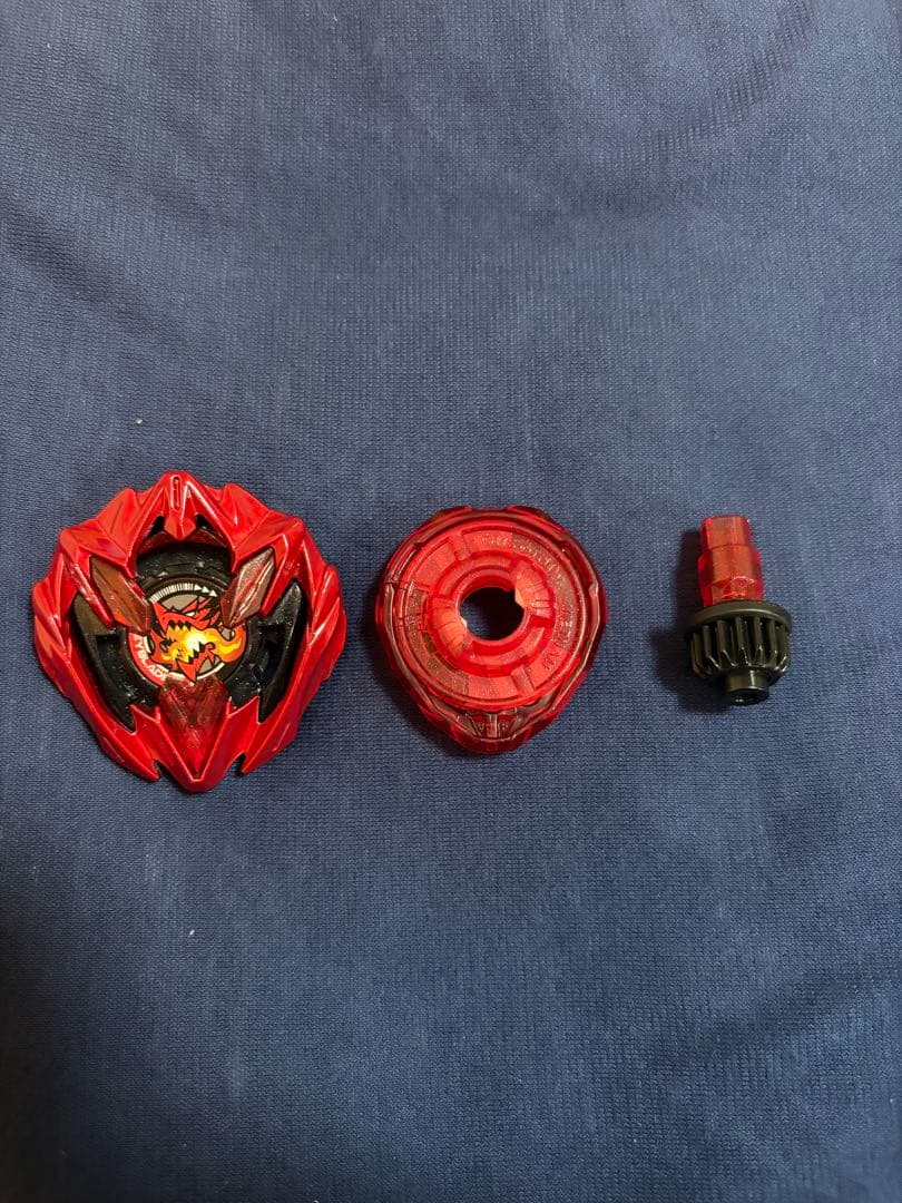 ベイブレードx ドランバスター　メタルコートレッド ベイブレードX】UX-00 ドランバスター1-60A メタルコート:レッド 開封