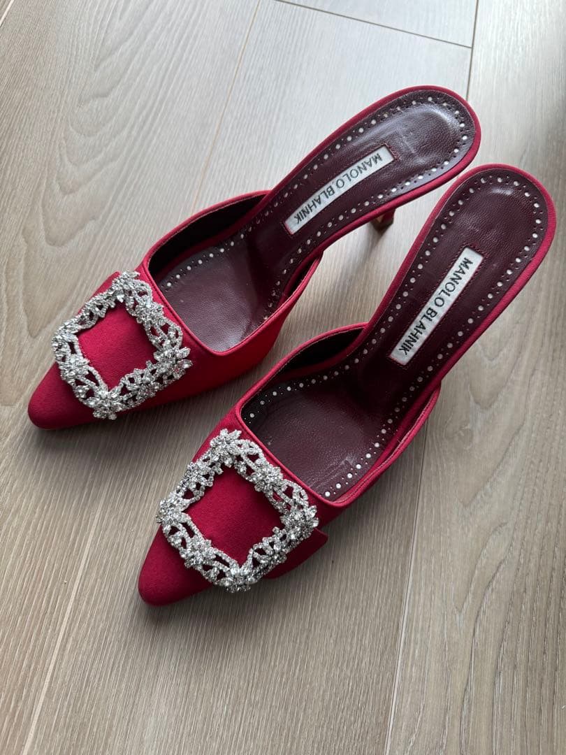 マノロブラニク　メイセールジュエル　37 MANOLO BLAHNIK（マノロブラニク） ミュール MAYSALE SUEDE DAIM 050